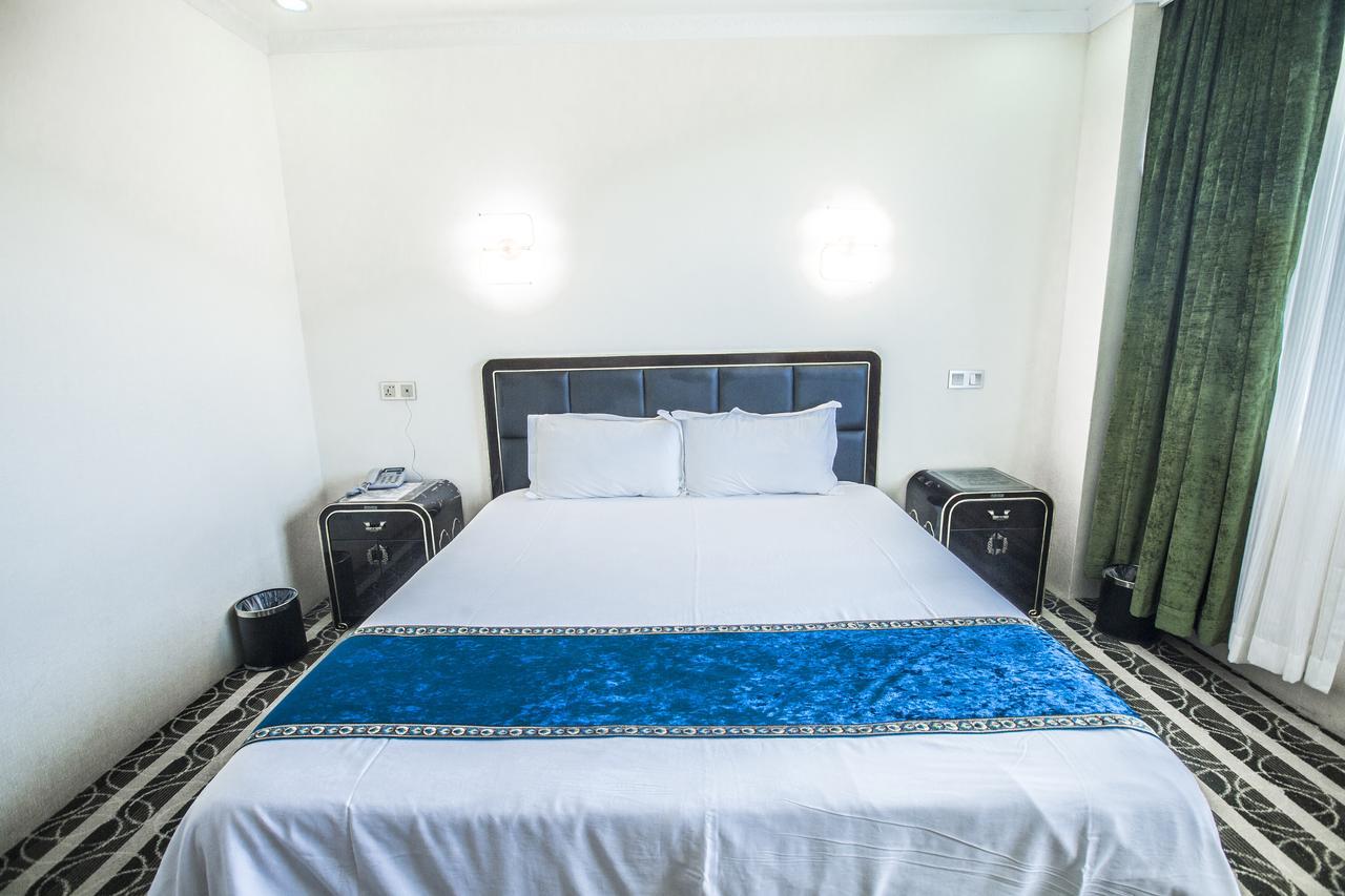 Star Sands Hotel Garapan Exterior foto